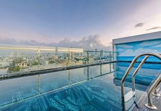 Swimming Pool 6 Lyns Hotel and Apartment Danang