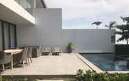 Kolam Renang 6 Beachfront Villa Sanctuary Ho Tram