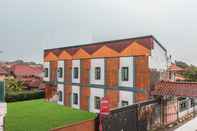 Exterior OYO 2248 Yayah Rooms Syariah