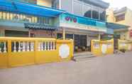 Bangunan 5 OYO 2256 Danysa Guesthouse Syariah