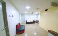 Lobi 6 SUPER OYO 756 Muar City Hotel