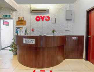 Lobi 2 OYO 89782 Ranau City Inn