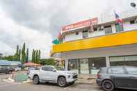 Bangunan OYO 89782 Ranau City Inn