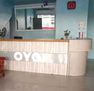 Lobby 3 OYO 89737 Hotel Tishoa