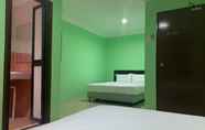 Bedroom 3 OYO 89759 Gold Jerantut Hotel