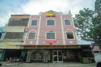 Exterior 4 SPOT ON 2305 Andys Nur Penginapan