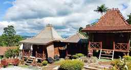King Garden Syariah Hotel Manage by Save, USD 56.95
