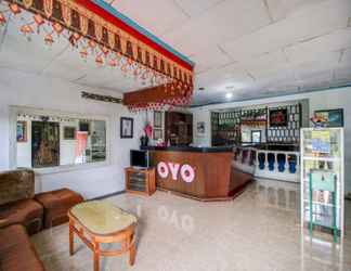 Lobby 2 OYO 2322 Dien Karona Hotel