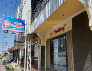 Bangunan 2 OYO 2423 Hotel Tubalong Taliwang Syariah