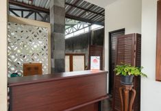 Lobby 6 OYO 2347 Griya Patran Near RS Queen Latifa