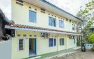 EXTERIOR_BUILDING SPOT ON 2384 Pondok Nabil