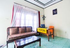 大堂 4 SPOT ON 2370 Berkah Homestay Syariah