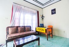 Lobby 4 SPOT ON 2370 Berkah Homestay Syariah
