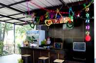 Bar, Cafe and Lounge Praewa Villas Naiyang Phuket