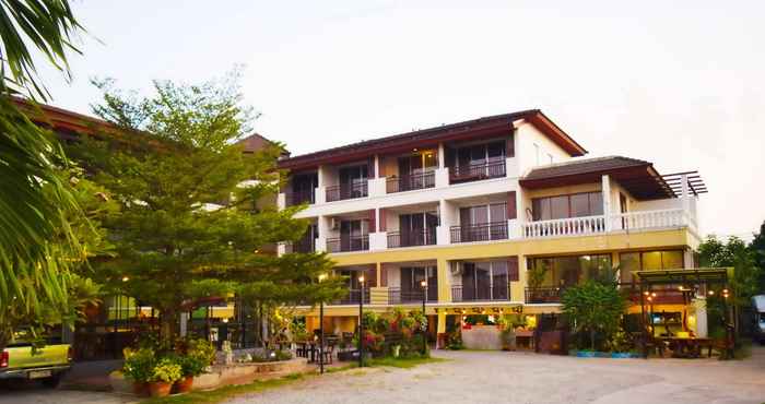 Exterior Nantharom Hotel And Residence