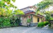 Bangunan 3 OYO 2404 Arca Guest House