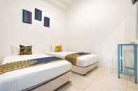 Kamar Tidur SPOT ON 2296 Star House