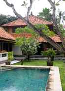 SWIMMING_POOL Villa Batu Jimbar