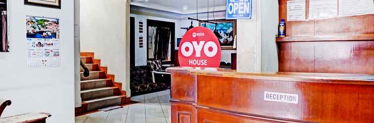 Lobi OYO 90558 House Of Livina