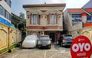 Bangunan 5 OYO 90558 House Of Livina