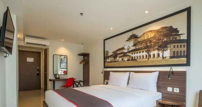 ห้องนอน SUPER OYO Collection O Hotel Pasar Baru Heritage