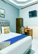 BEDROOM SPOT ON 2690 Hotel Tampan