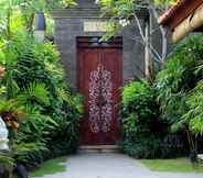 Exterior 5 Aradhana Villas by Ekosistem