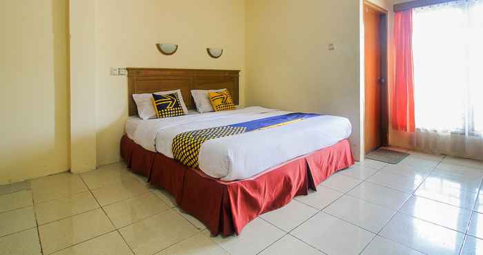 Bedroom SPOT ON 2809 Hotel Yasmin