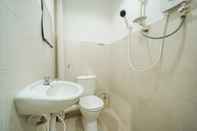 Toilet Kamar OYO 89710 Saujana CT View Hotel