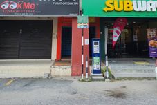 外観 OYO 89784 Impiana Hotel