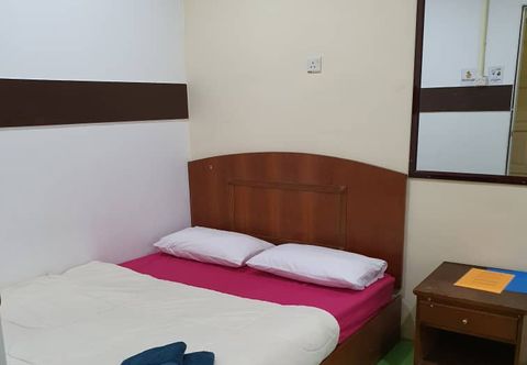Bilik Tidur OYO 89784 Impiana Hotel