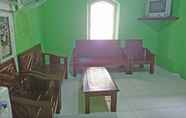 Common Space 6 OYO 2447 Aulia Homestay