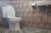 Toilet Kamar ADK Papandayan Homestay &Tour