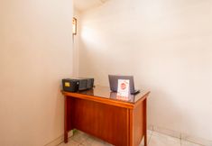 Lobby 6 OYO 2265 Bunga Bakung Near RS Hermina Pasteur