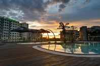 Swimming Pool Sabah Oriental Hotel