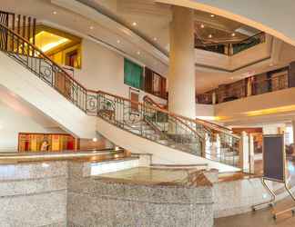 Lobby 2 Sabah Oriental Hotel