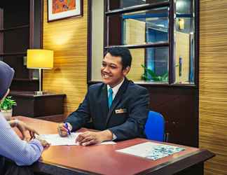 Lobby 2 Crystal Crown Hotel Harbour View Port Klang