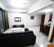 Common Space 6 3BR Puri Kemayoran Apartment Jakarta with wifi 98m2 by Imelda