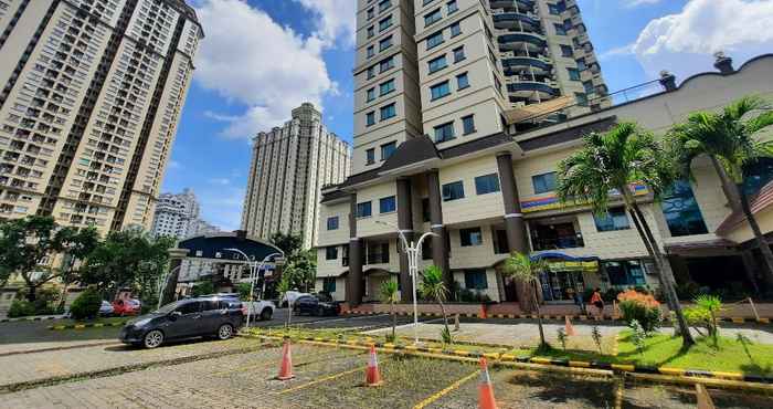 Exterior 3BR Puri Kemayoran Apartment Jakarta with wifi 98m2 by Imelda