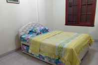 Bedroom Lippo Carita Kondominium