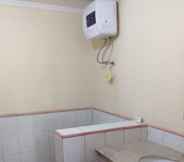 Toilet Kamar 5 Lippo Carita Kondominium