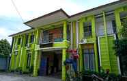 Exterior 4 SPOT ON 2815 Hotel Damai Cilacap