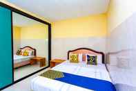 ห้องนอน SPOT ON 2815 Hotel Damai Cilacap