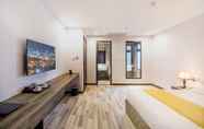 Bedroom 3 Sea Light Hotel Da Nang
