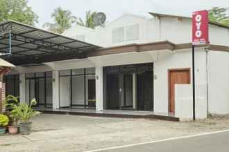 Exterior 4 OYO 2519 Mayang Garini