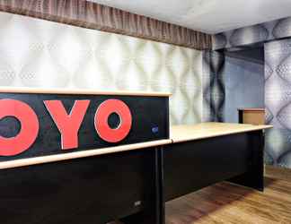 Sảnh chờ 2 OYO 2595 Hotel Jinan Makassar