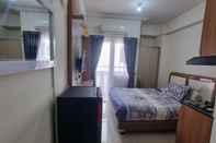 Bedroom Apartment Green Pramuka City by Erna