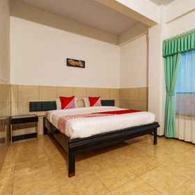 Bedroom 1 OYO 2855 Sartika Hotel Pati, Satuan Brimob Polda Jateng Detasemen A Hotels