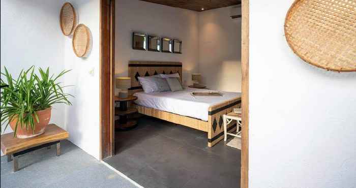 Kamar Tidur Tropical Stay.Ph