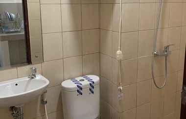 Toilet Kamar 2 Apartment Vida View 38 M